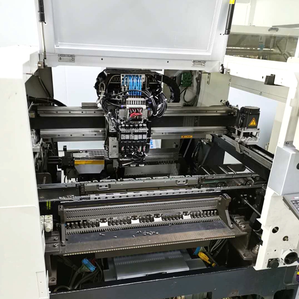 Hitachi feeder storage cart